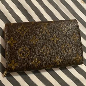 Authentic Louis Vuitton Bifold Wallet M61730